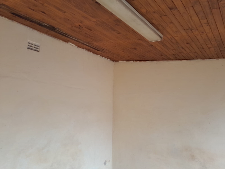 2 Bedroom Property for Sale in Oos Einde North West